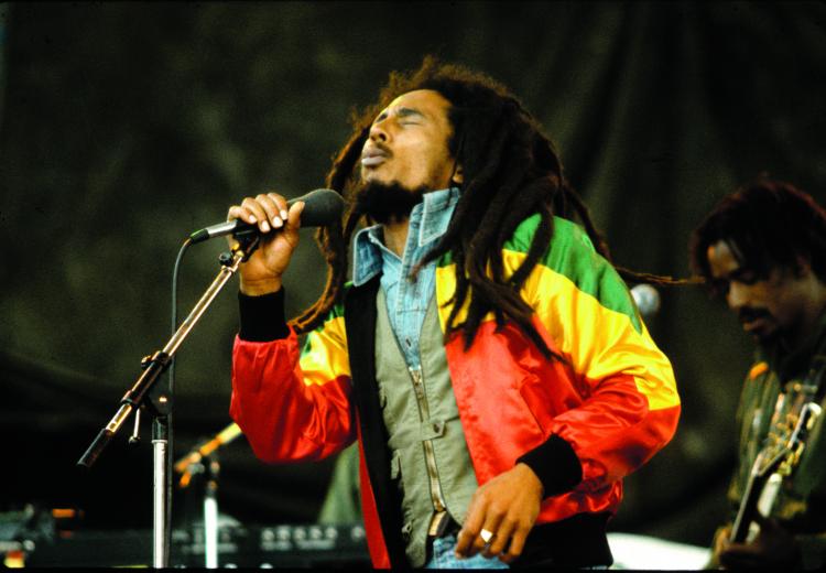 Bob Marley, Né Robert Nesta Marley / Fils de Omeriah Malcolm et Albertha  Whilby / Époux de Rita Marley (1966–1981) | COME-BACK